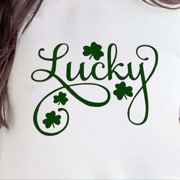 NWT St. Patrick's Day LUCKY Clover t Shirt - Picture 2 of 3